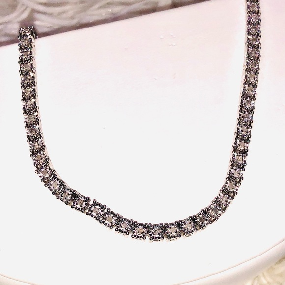 Real diamond tennis bracelet 1/2 ct Si Diamond Free appraisal, posh authenticate - Picture 3 of 8